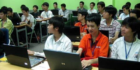 Nhieu uu dai cho sinh vien hoc nganh dien hat nhan Nhieu uu dai cho sinh vien hoc nganh dien hat nhan